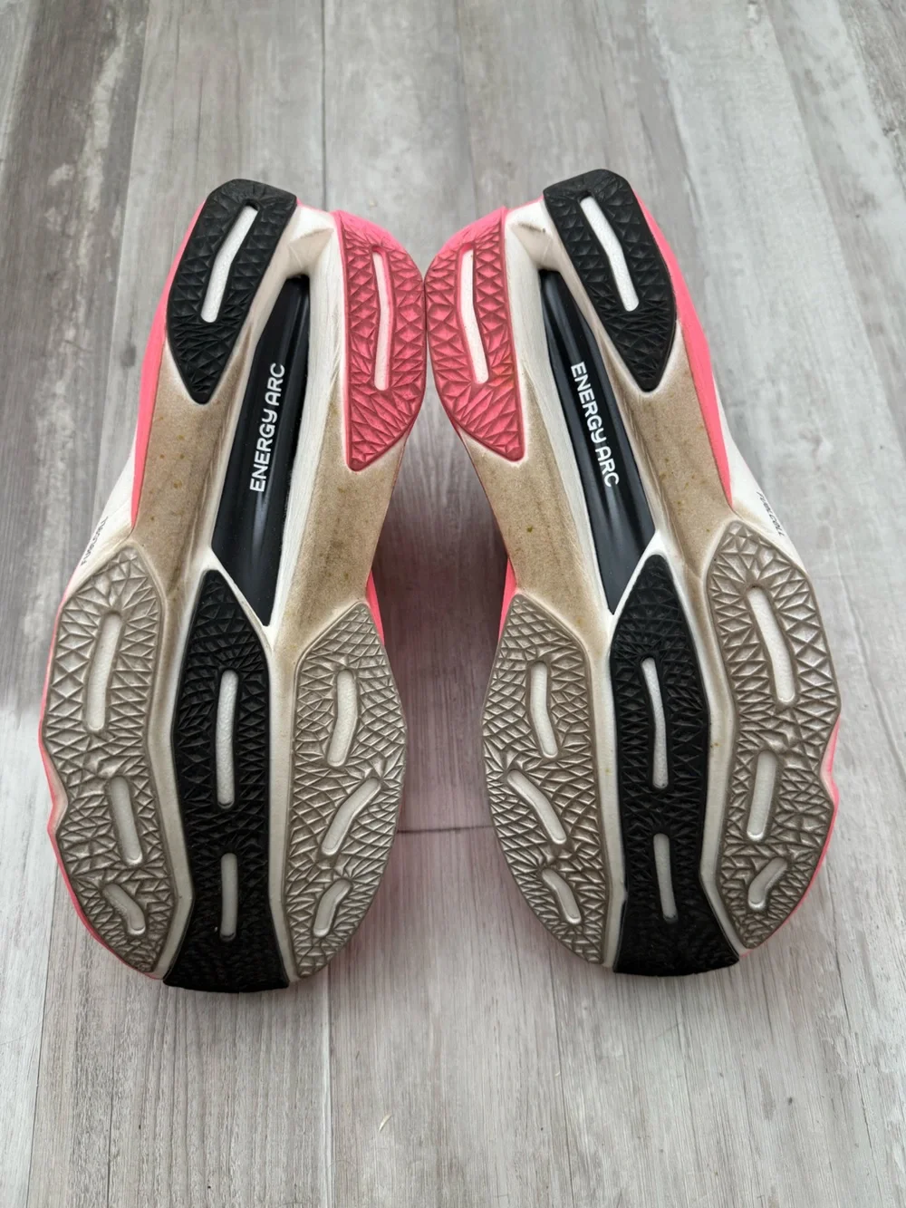 New Balance FuelCell SuperComp Elite v4 Running Shoes. Size 8.5. - Picture 3 of 7